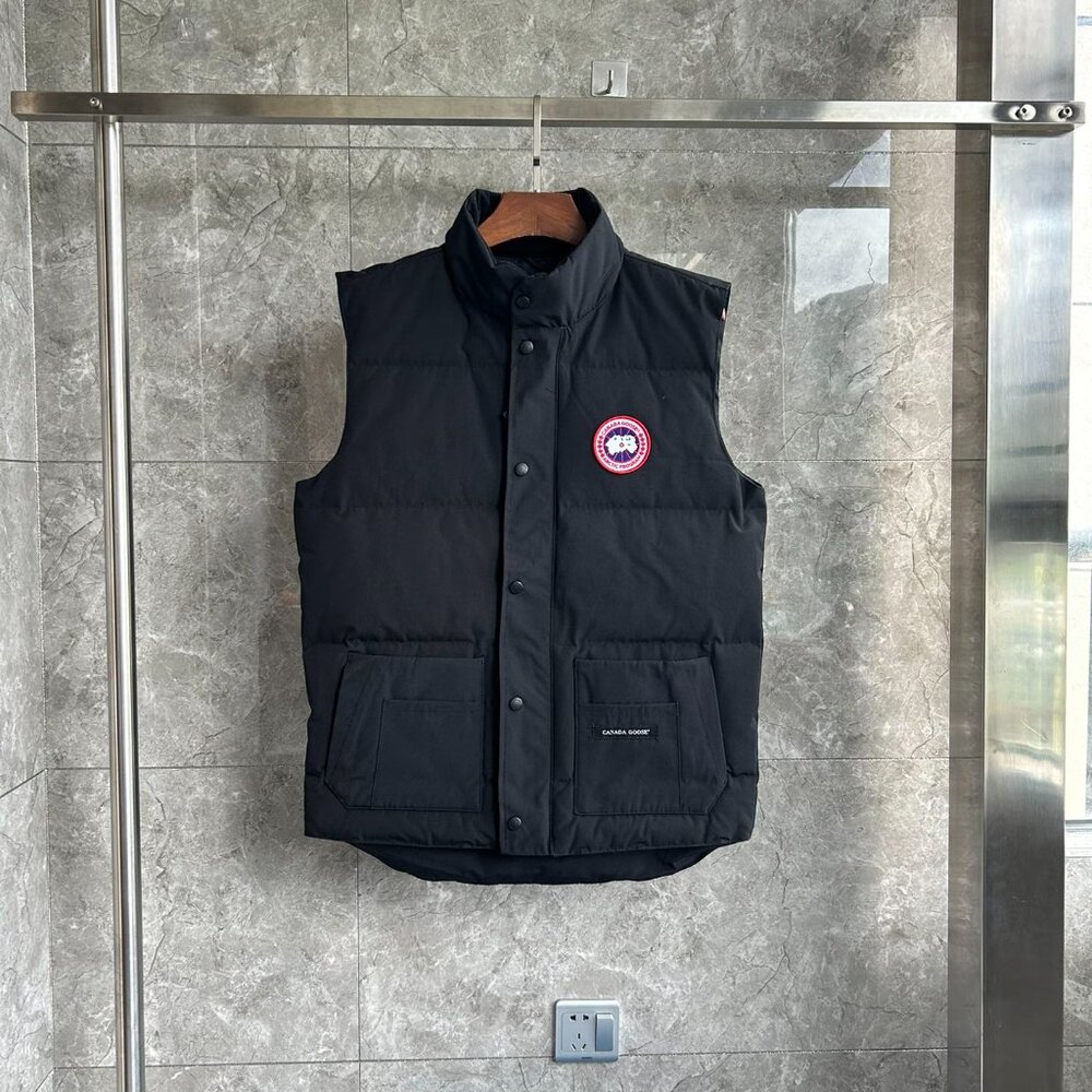 Canada Goose Freestyle Crew Gilet Vest Body Warmer Fusion Fit Black